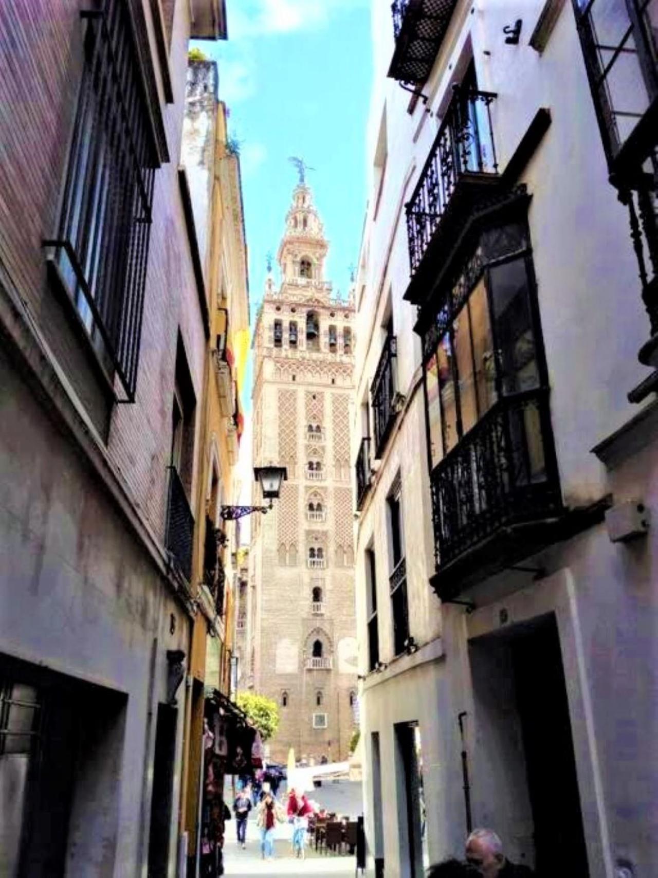 ¡En Frente De La Giralda-Catedral! Lejlighed Sevilla Eksteriør billede